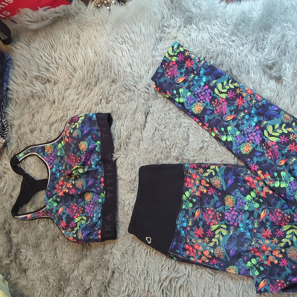 Titika set